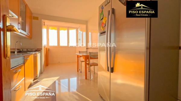 Piso en Av Pintor Xavier Soler