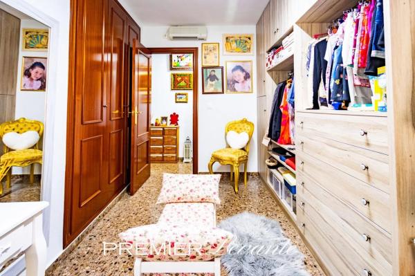 Piso en calle Doctor José Luis de la Vega