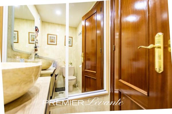 Piso en calle Doctor José Luis de la Vega