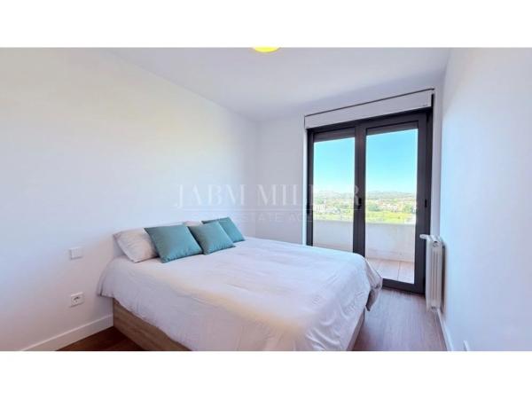 Ático en Periodista Tirso Marín