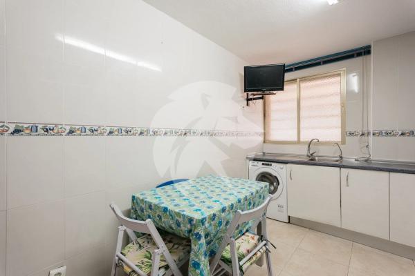 Piso en avenida Países Escandinavos