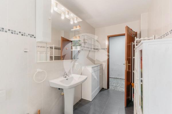 Piso en avenida Países Escandinavos