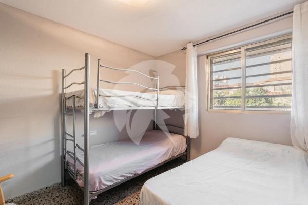 Piso en avenida Países Escandinavos