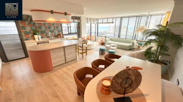 Ático en calle del Torero Luis Francisco Esplá, 12 -14