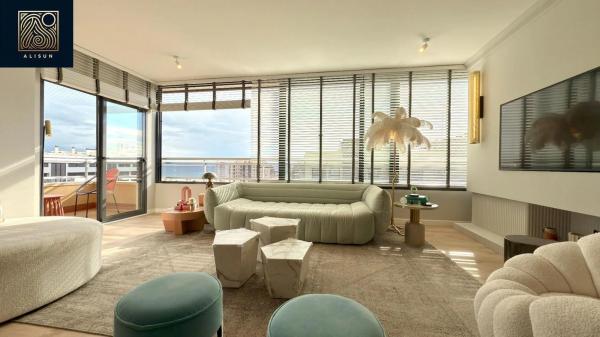 Ático en calle del Torero Luis Francisco Esplá, 12 -14