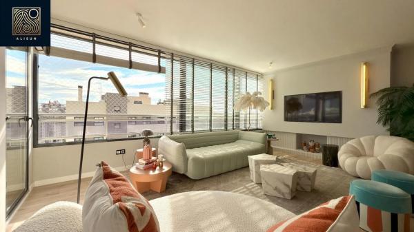 Ático en calle del Torero Luis Francisco Esplá, 12 -14