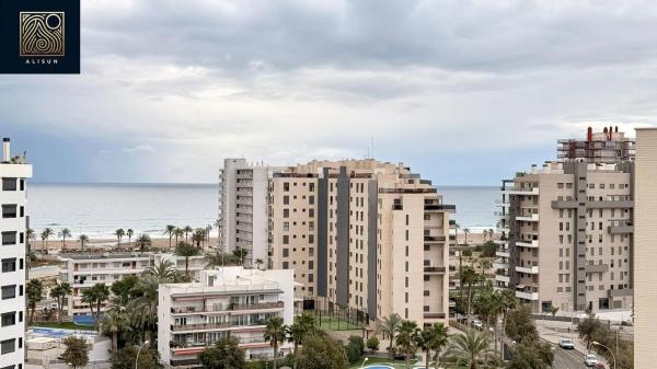 Ático en calle del Torero Luis Francisco Esplá, 12 -14