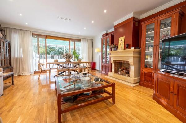 Casa independiente en avenida Conrado Albaladejo