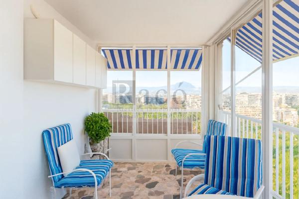 Piso en avenida Oviedo