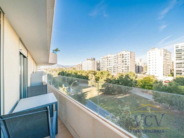 Piso en Maestro José Garberí Serrano