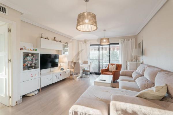 Piso en avenida Dep Miriam Blasco