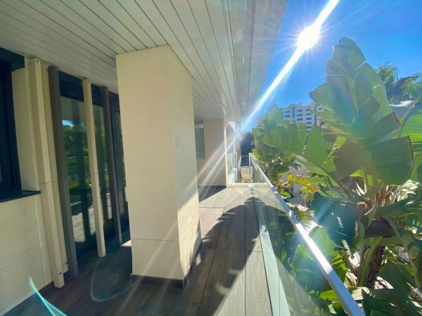 Piso en avenida Artista Remigio Soler López, 9