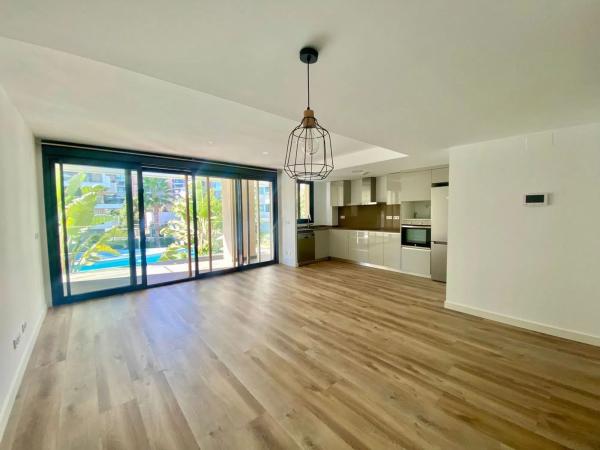 Piso en avenida Artista Remigio Soler López, 9