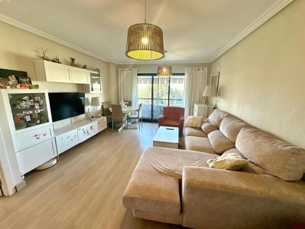 Piso en avenida de la Deportista Miriam Blasco