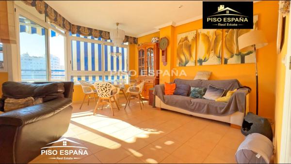 Piso en glorieta Deportista Sergio Cardell