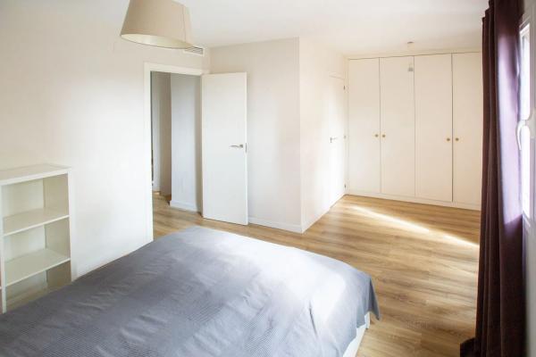 Chalet adosado en calle Trident, 15