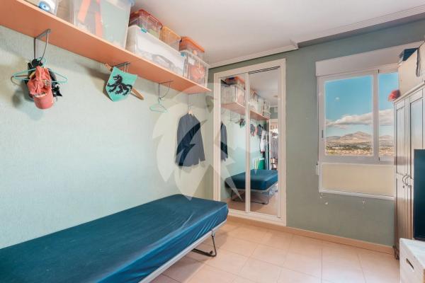 Piso en glorieta Deportista Sergio Cardell