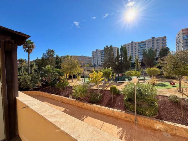 Piso en calle Catedratic Abelardo Rigual, 12