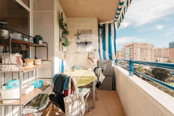 Piso en glorieta Deportista Sergio Cardell