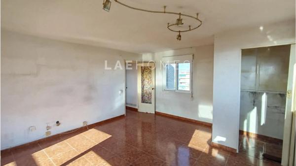 Piso en calle Esportista Juan Matos