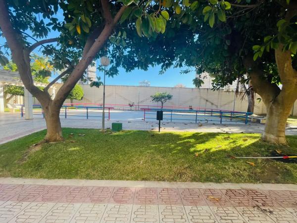 Piso en avenida de Holanda