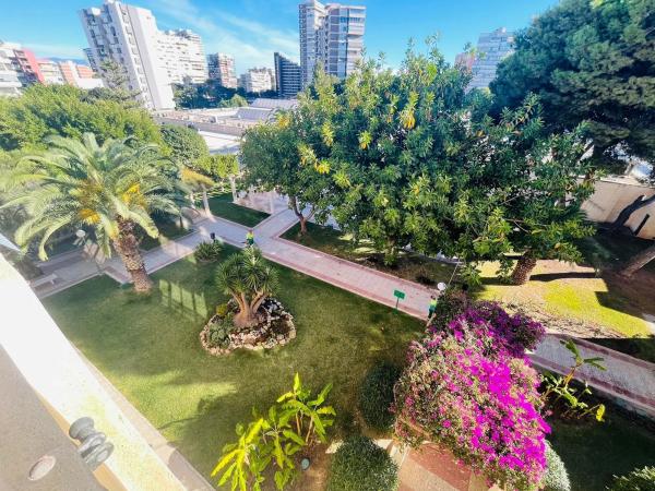 Piso en avenida de Holanda