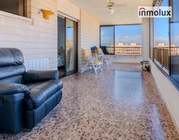 Piso en avenida de Holanda, 14