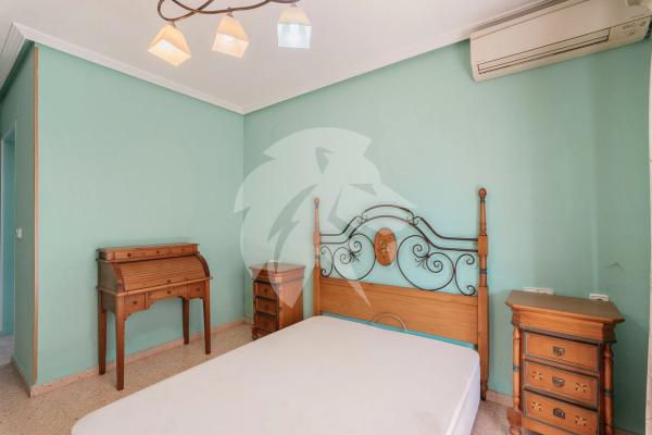 Piso en avenida Esportista Miriam Blasco