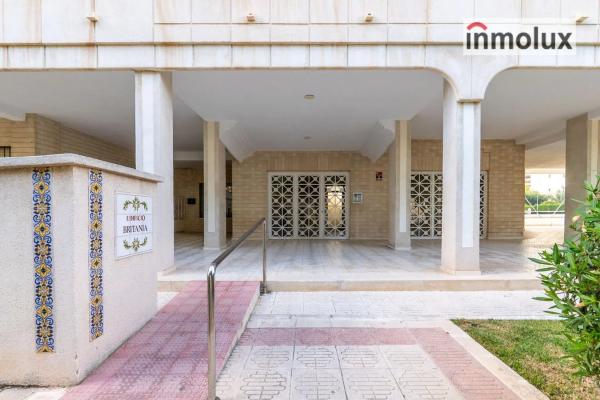 Piso en avenida de Holanda, 14