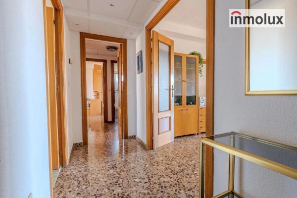 Piso en avenida de Holanda, 14