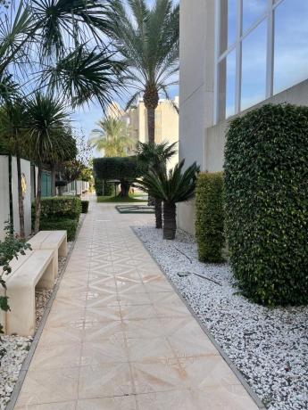 Piso en avenida Pintor Fernando Soria, 12