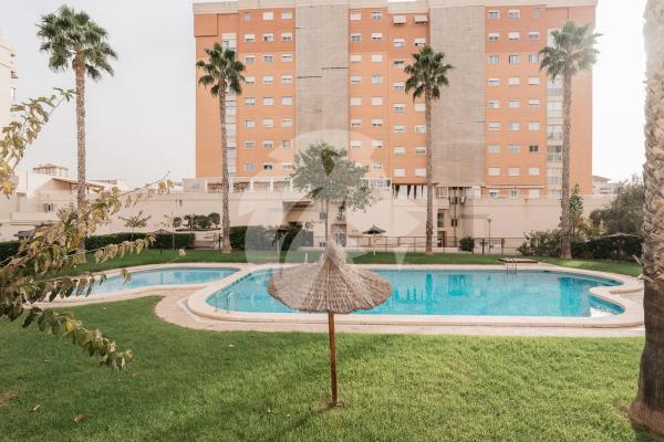 Piso en avenida de la Condomina