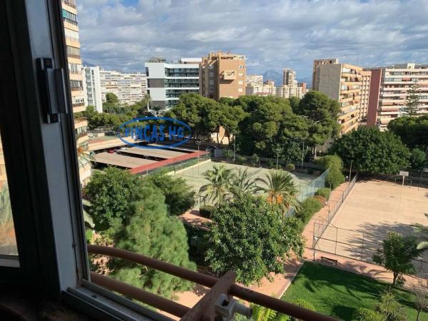 Piso en Barrio Cabo de las Huertas