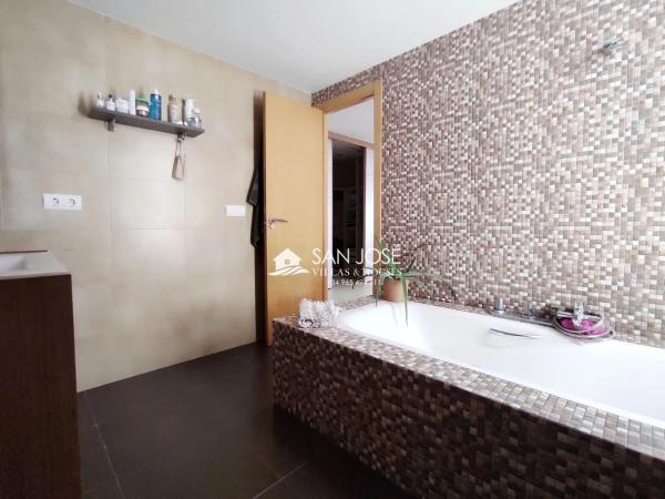 Piso en avenida de la Costa Blanca