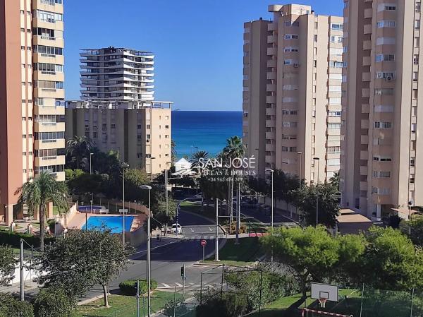 Piso en avenida de la Costa Blanca