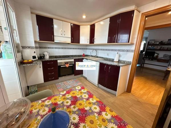 Piso en calle Enric Valor