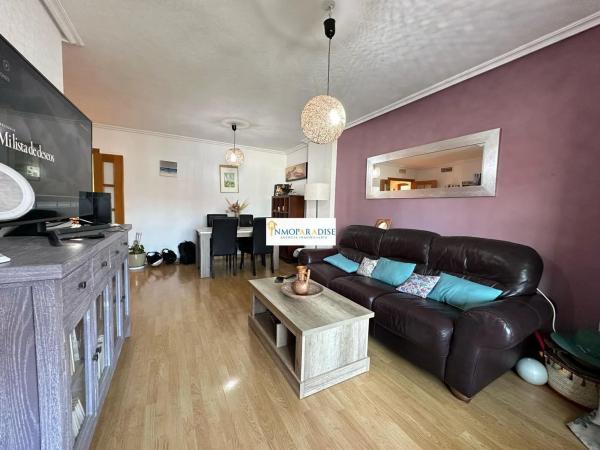 Piso en calle Enric Valor