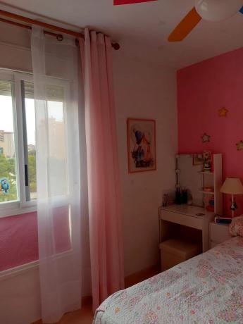 Piso en avenida Países Escandinavos, 18