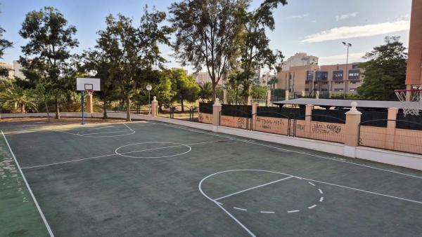 Piso en avenida Países Escandinavos, 18