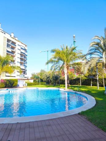 Piso en avenida de les Nacions