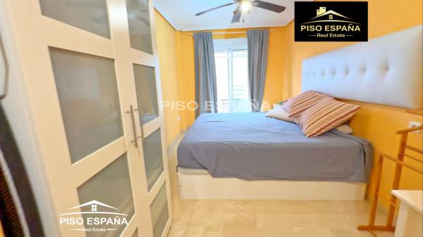 Piso en Av Condomina