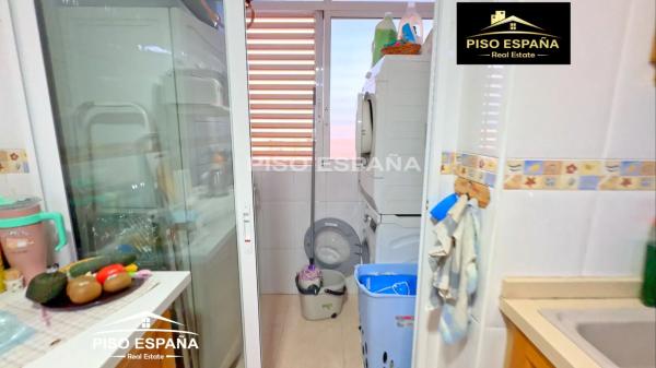 Piso en Av Condomina