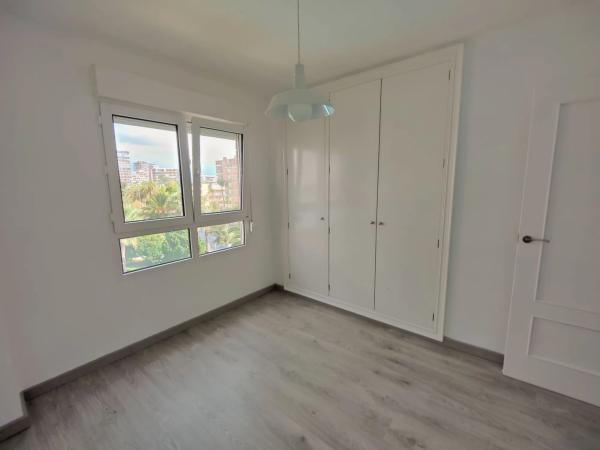 Piso en avenida de la Costa Blanca