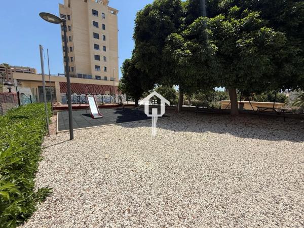 Piso en avenida de la Condomina