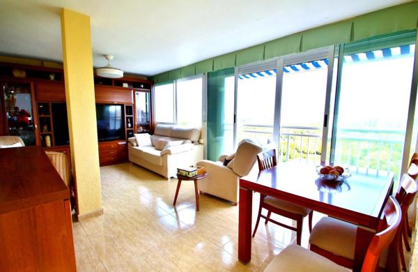 Piso en avenida Oviedo