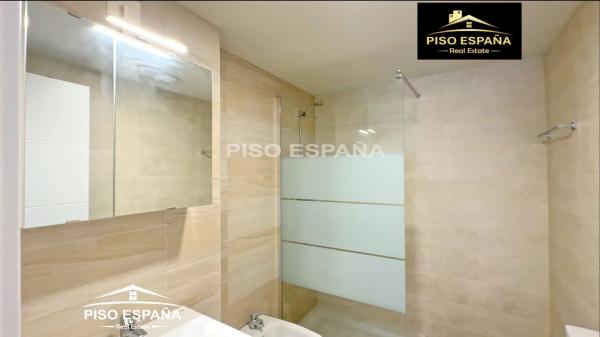 Piso en CL Periodista Tirso Marin