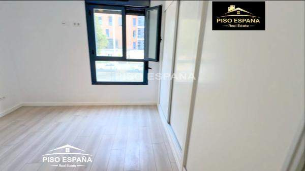 Piso en CL Periodista Tirso Marin