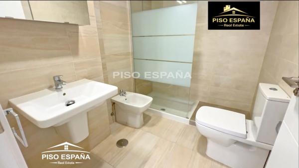 Piso en CL Periodista Tirso Marin