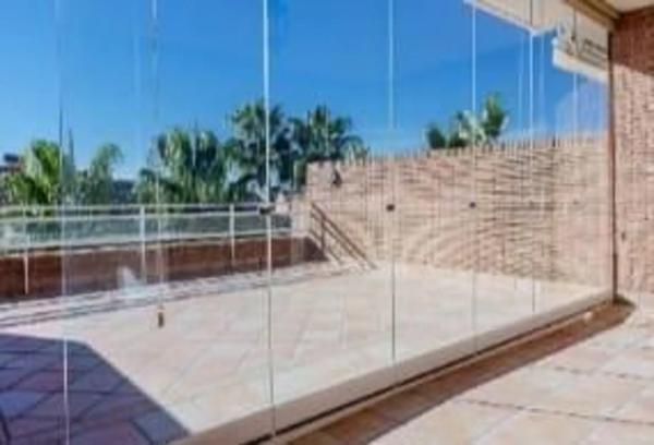 Casa independiente en calle Océano