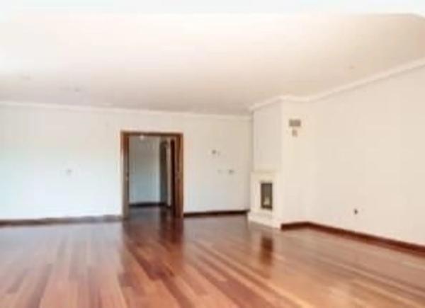 Casa independiente en calle Océano